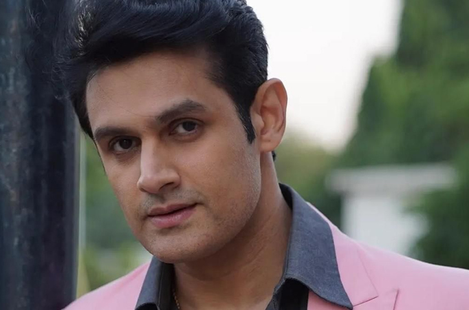 Vishal Nayak Biography