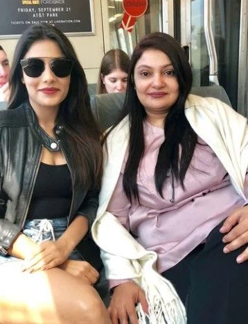 Ishita Raj Family