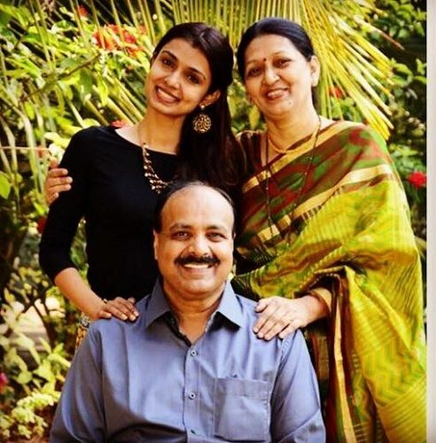 Mayuri Deshmukh's Parents