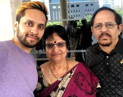 Parupalli Kashyap parents