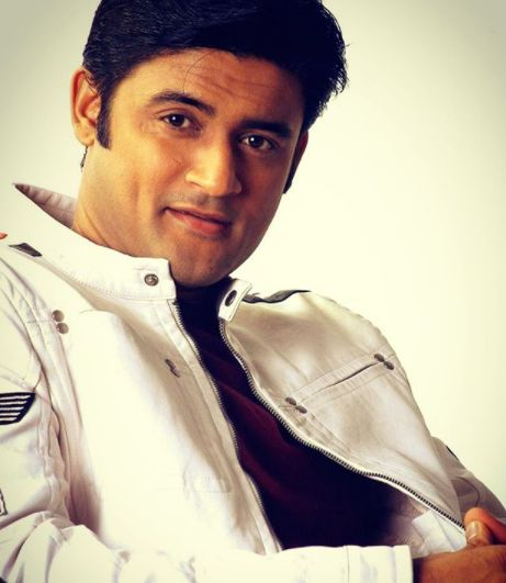 Manav Gohil Biography