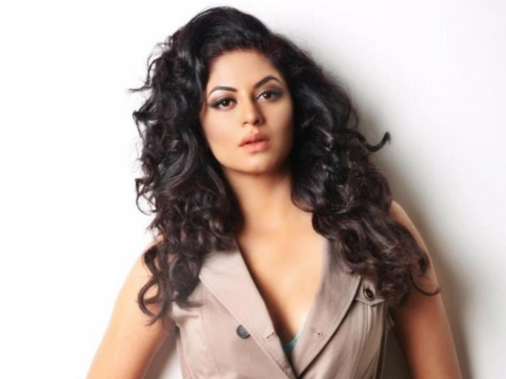 Kavita Kaushik  Biography