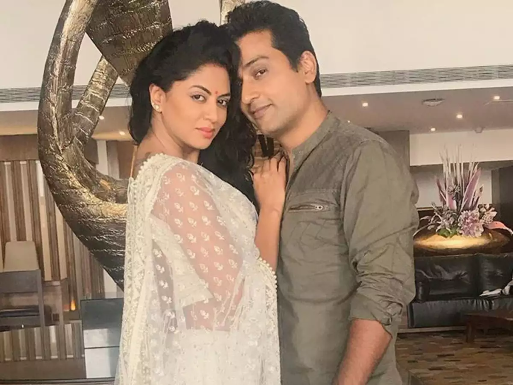 Kavita Kaushik Husband 