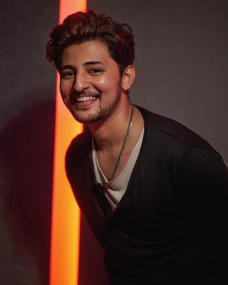 Darshan Raval Age, Biography, Wiki, Family, Address, Hometown, Photos ...