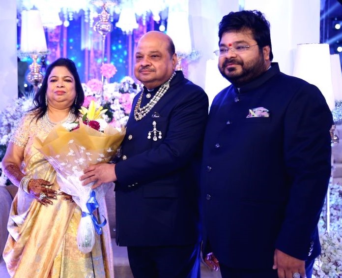 Abhishek Agarwal Parents
