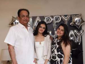 Ruhanika Dhawan Parents